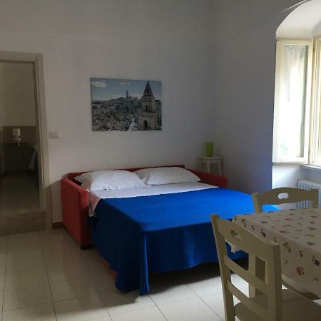 Appartamento Le Tre Volte มาเตรา ภายนอก รูปภาพ
