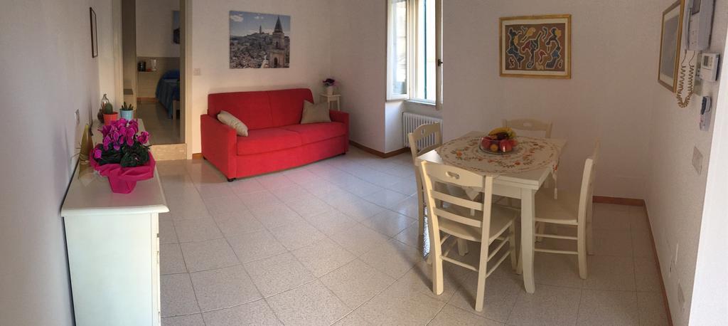 Appartamento Le Tre Volte มาเตรา ภายนอก รูปภาพ